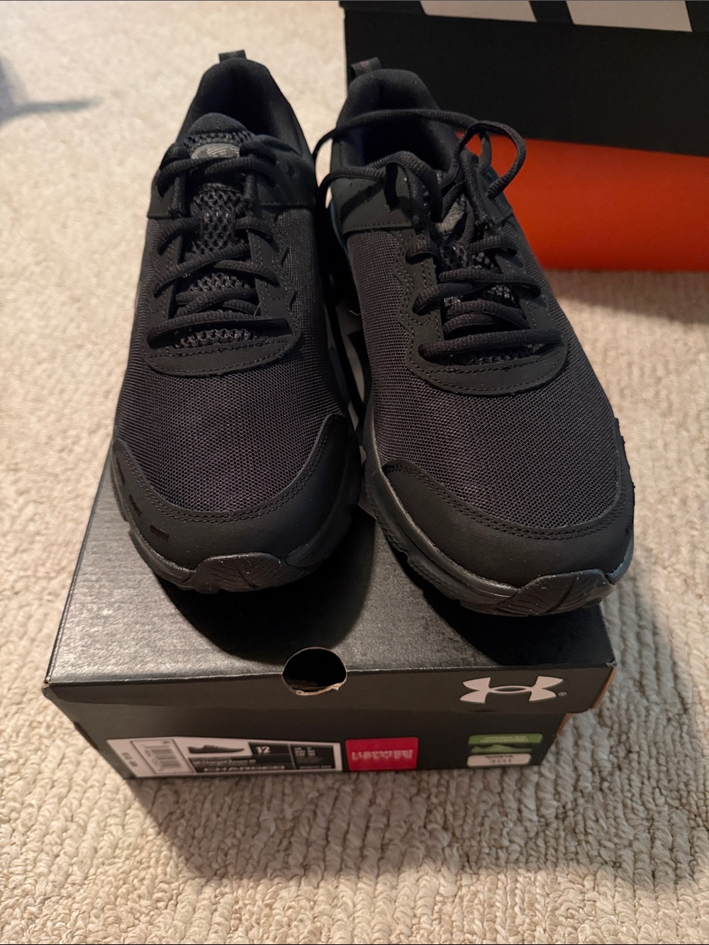 Under Armour Men's Black Lightweight Athletic Trainers